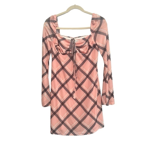 The Frolik Maternity Plaid Mesh Sleeve
Mini Dress in Pale Pink, New without Tags - Picture 2 of 5